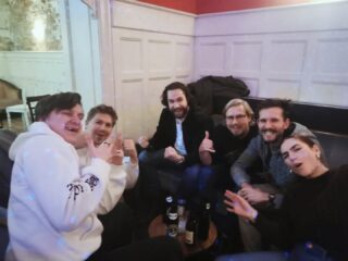 Sie sind wieder da mit dem ersten Tagessieg der Saison Nummer 9:

Bierbierotheke

Am 16.12. 20 Uhr geht es weiter. Zündung.